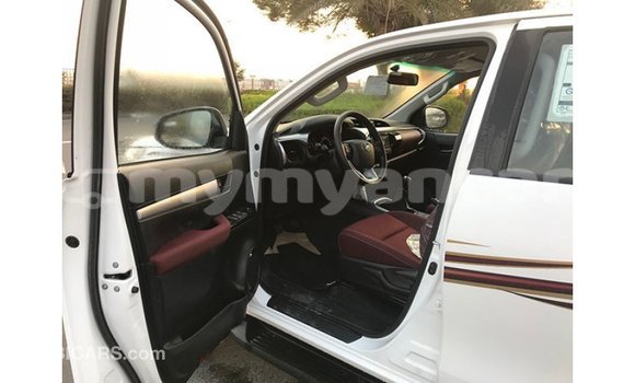 Buy Import Toyota Hilux White Car in Import - Dubai in Ayeyarwady Buy Import Toyota Hilux White Car in Import - Dubai in Ayeyarwady