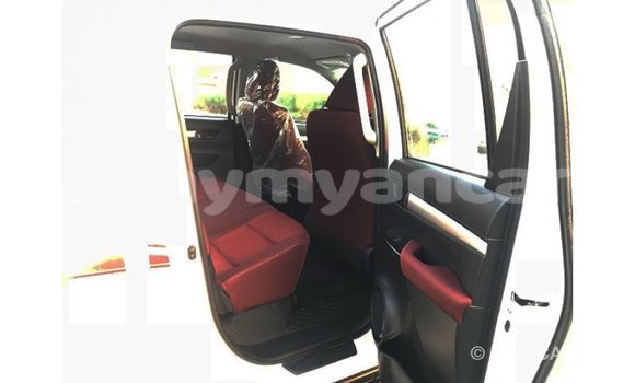 Buy Import Toyota Hilux White Car in Import - Dubai in Ayeyarwady Buy Import Toyota Hilux White Car in Import - Dubai in Ayeyarwady