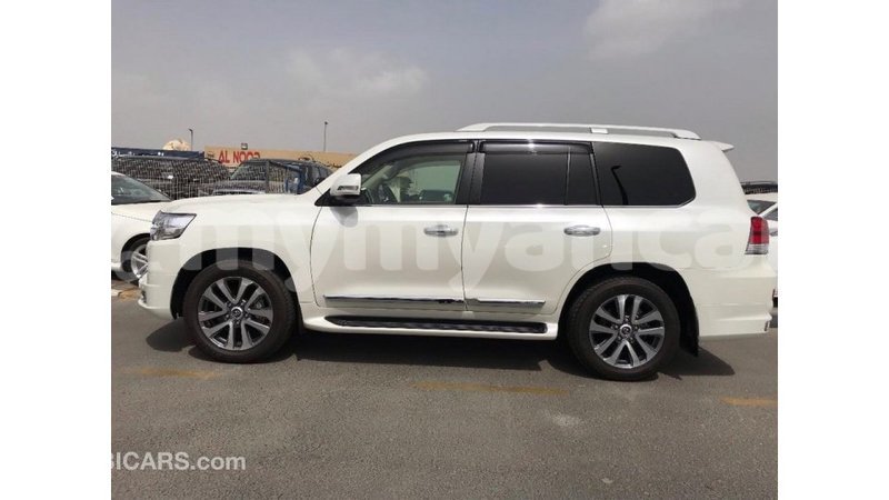 Big with watermark 02c4a74c c6a5 4c6e a42a ba3c89a00ef0