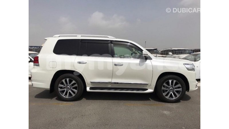 Big with watermark dbffd63b 4677 4aaf 8d6e 7d78b3a18da3