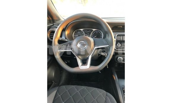 သွင်းကုန် Nissan Evalia Black ထရပ်ကား Import - Dubai Ayeyarwady သွင်းကုန် Nissan Evalia Black ထရပ်ကား Import - Dubai Ayeyarwady