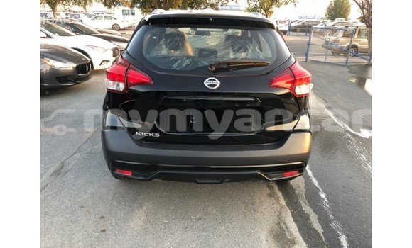 သွင်းကုန် Nissan Evalia Black ထရပ်ကား Import - Dubai Ayeyarwady သွင်းကုန် Nissan Evalia Black ထရပ်ကား Import - Dubai Ayeyarwady