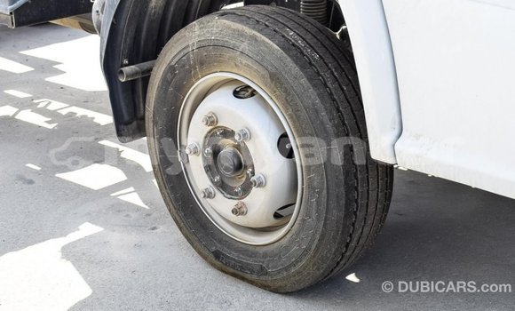 Buy Import Mercedes-Benz 190 (W201) White Car in Import - Dubai in Ayeyarwady Buy Import Mercedes-Benz 190 (W201) White Car in Import - Dubai in Ayeyarwady