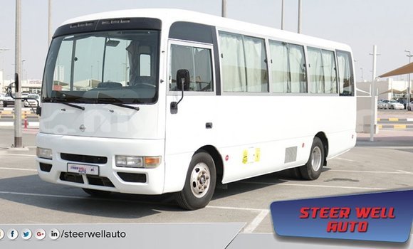 Acheter Import Utilitaire Nissan Evalia Blanc à Import - Dubai, #<Region:0x000000000c5121b8>