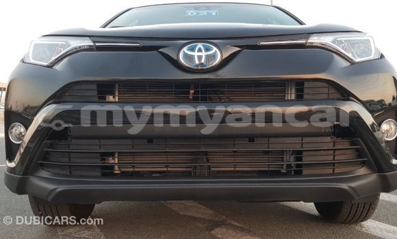 Buy Import Toyota HiAce Black Truck in Import - Dubai in Ayeyarwady Buy Import Toyota HiAce Black Truck in Import - Dubai in Ayeyarwady
