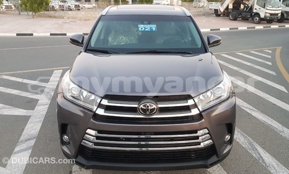 Buy Import Toyota Highlander Other Car in Import - Dubai in Ayeyarwady Buy Import Toyota Highlander Other Car in Import - Dubai in Ayeyarwady