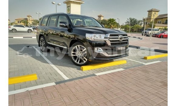 Buy Import Toyota Land Cruiser Black Car in Import - Dubai in Ayeyarwady Buy Import Toyota Land Cruiser Black Car in Import - Dubai in Ayeyarwady
