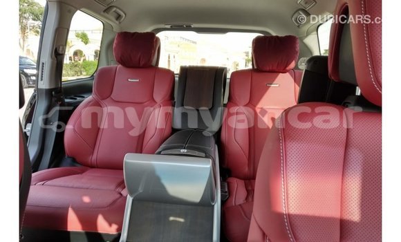 Buy Import Toyota Land Cruiser Black Car in Import - Dubai in Ayeyarwady Buy Import Toyota Land Cruiser Black Car in Import - Dubai in Ayeyarwady