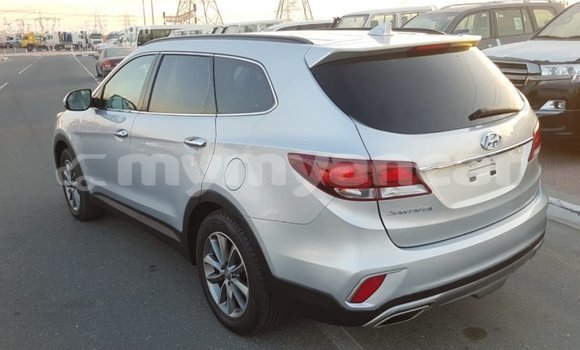 Buy Import Hyundai Santa Fe Other Car in Import - Dubai in Ayeyarwady Buy Import Hyundai Santa Fe Other Car in Import - Dubai in Ayeyarwady