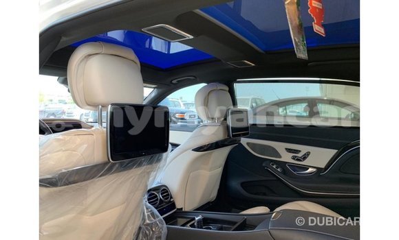 Buy Import Mercedes-Benz 190 (W201) White Car in Import - Dubai in Ayeyarwady Buy Import Mercedes-Benz 190 (W201) White Car in Import - Dubai in Ayeyarwady