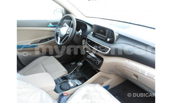 Buy Import Hyundai Tucson White Car in Import - Dubai in Ayeyarwady Buy Import Hyundai Tucson White Car in Import - Dubai in Ayeyarwady