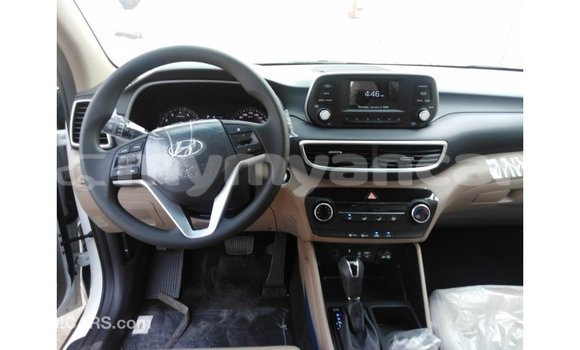Buy Import Hyundai Tucson White Car in Import - Dubai in Ayeyarwady Buy Import Hyundai Tucson White Car in Import - Dubai in Ayeyarwady
