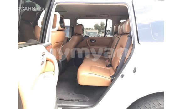 Acheter Import Voiture Nissan Patrol Blanc à Import - Dubai, #<Region:0x000000000c5121b8> Acheter Import Voiture Nissan Patrol Blanc à Import - Dubai, #<Region:0x000000000c5121b8>