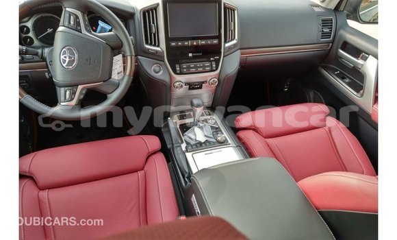 Buy Import Toyota Land Cruiser Black Car in Import - Dubai in Ayeyarwady Buy Import Toyota Land Cruiser Black Car in Import - Dubai in Ayeyarwady