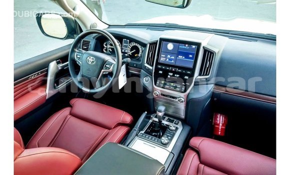 Buy Import Toyota Land Cruiser Black Car in Import - Dubai in Ayeyarwady Buy Import Toyota Land Cruiser Black Car in Import - Dubai in Ayeyarwady
