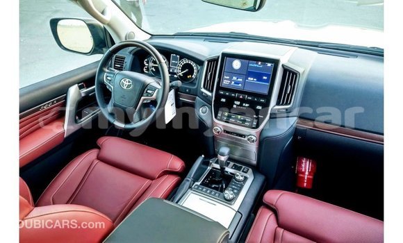 Buy Import Toyota Land Cruiser Black Car in Import - Dubai in Ayeyarwady Buy Import Toyota Land Cruiser Black Car in Import - Dubai in Ayeyarwady