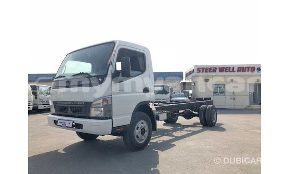 Buy Import Mitsubishi L400 White Truck in Import - Dubai in Ayeyarwady Buy Import Mitsubishi L400 White Truck in Import - Dubai in Ayeyarwady