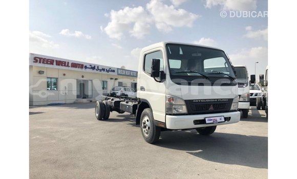 Buy Import Mitsubishi L400 White Truck in Import - Dubai in Ayeyarwady Buy Import Mitsubishi L400 White Truck in Import - Dubai in Ayeyarwady