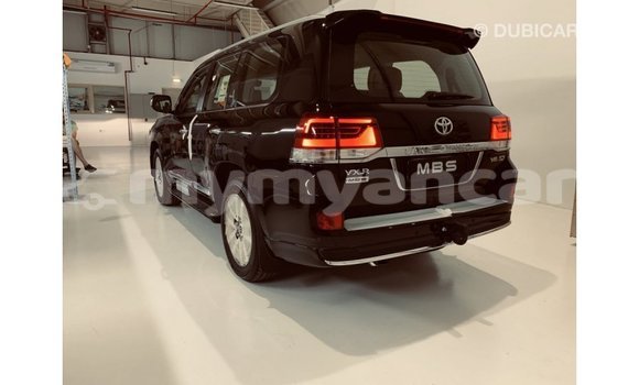 Buy Import Toyota Land Cruiser Black Car in Import - Dubai in Ayeyarwady Buy Import Toyota Land Cruiser Black Car in Import - Dubai in Ayeyarwady