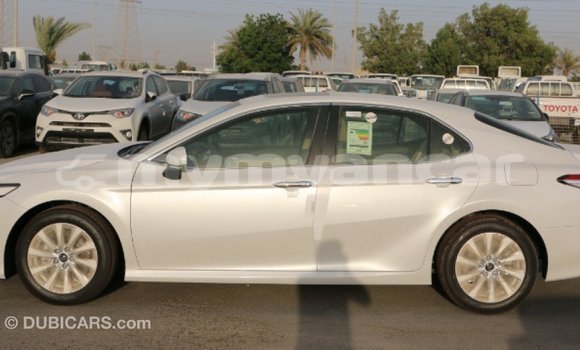 Buy Import Toyota Camry White Car in Import - Dubai in Ayeyarwady Buy Import Toyota Camry White Car in Import - Dubai in Ayeyarwady