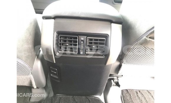 သွင်းကုန် Toyota Land Cruiser Black ကား Import - Dubai Ayeyarwady သွင်းကုန် Toyota Land Cruiser Black ကား Import - Dubai Ayeyarwady