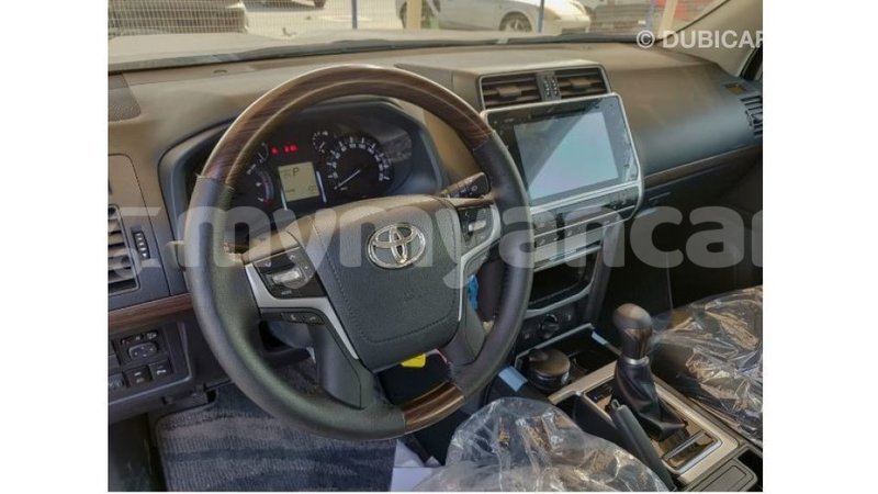 Big with watermark 9b2a21ed e237 492f 90a2 29b9f36a954c