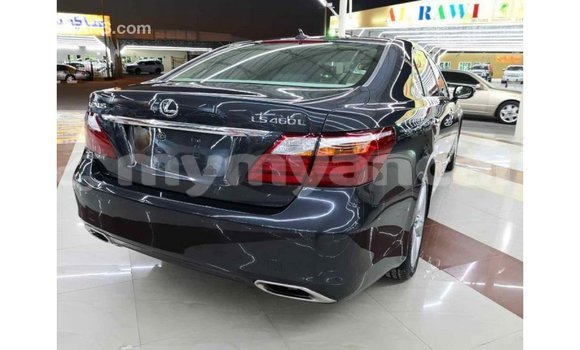 သွင်းကုန် Lexus LS Other ကား Import - Dubai Ayeyarwady သွင်းကုန် Lexus LS Other ကား Import - Dubai Ayeyarwady