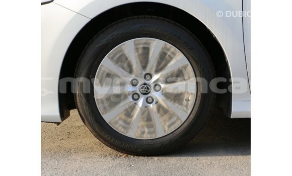 Acheter Import Voiture Toyota Camry Blanc à Import - Dubai, #<Region:0x000000000c5121b8>