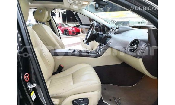 သွင်းကုန် Jaguar XJ Black ကား Import - Dubai Ayeyarwady သွင်းကုန် Jaguar XJ Black ကား Import - Dubai Ayeyarwady