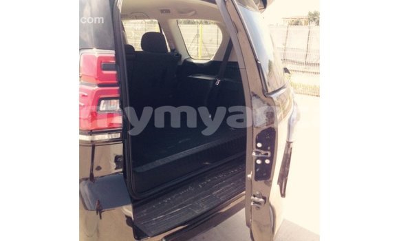 သွင်းကုန် Toyota Prado Black ကား Import - Dubai Ayeyarwady သွင်းကုန် Toyota Prado Black ကား Import - Dubai Ayeyarwady