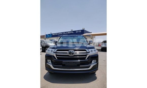 Buy Import Toyota Land Cruiser Black Car in Import - Dubai in Ayeyarwady Buy Import Toyota Land Cruiser Black Car in Import - Dubai in Ayeyarwady