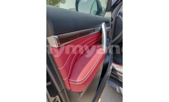 Buy Import Toyota Land Cruiser Black Car in Import - Dubai in Ayeyarwady Buy Import Toyota Land Cruiser Black Car in Import - Dubai in Ayeyarwady