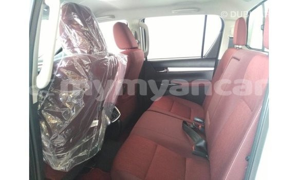 Buy Import Toyota Hilux White Car in Import - Dubai in Ayeyarwady Buy Import Toyota Hilux White Car in Import - Dubai in Ayeyarwady