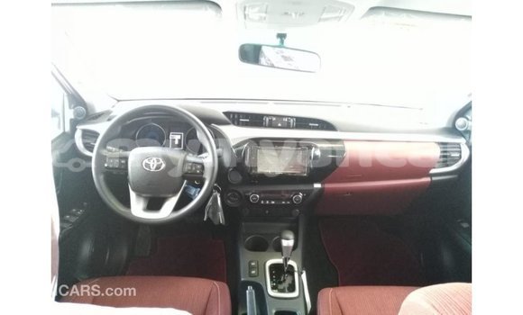 Buy Import Toyota Hilux White Car in Import - Dubai in Ayeyarwady Buy Import Toyota Hilux White Car in Import - Dubai in Ayeyarwady