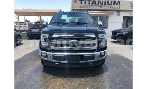 Acheter Import Voiture Ford Club Wagon Noir à Import - Dubai, #<Region:0x000000000c5121b8>