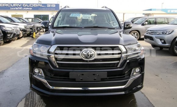Buy Import Toyota Land Cruiser Black Car in Import - Dubai in Ayeyarwady Buy Import Toyota Land Cruiser Black Car in Import - Dubai in Ayeyarwady