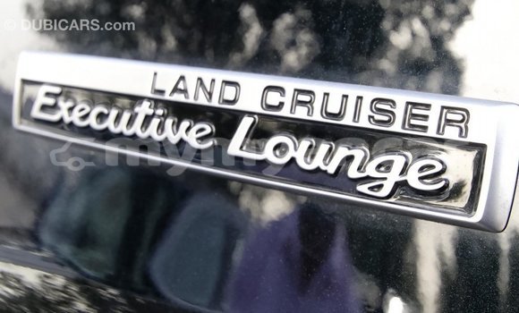 Buy Import Toyota Land Cruiser Black Car in Import - Dubai in Ayeyarwady Buy Import Toyota Land Cruiser Black Car in Import - Dubai in Ayeyarwady