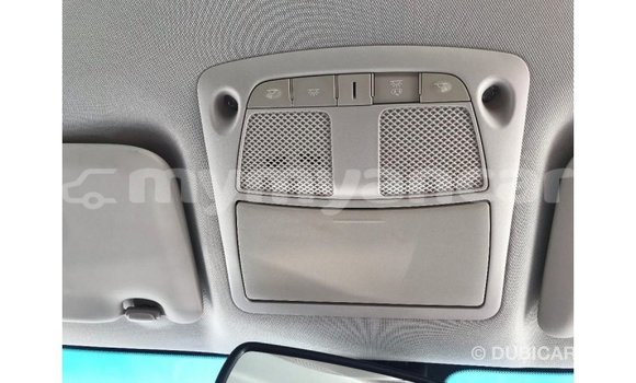 သွင်းကုန် Mercedes-Benz 250 Blue ကား Import - Dubai Ayeyarwady သွင်းကုန် Mercedes-Benz 250 Blue ကား Import - Dubai Ayeyarwady