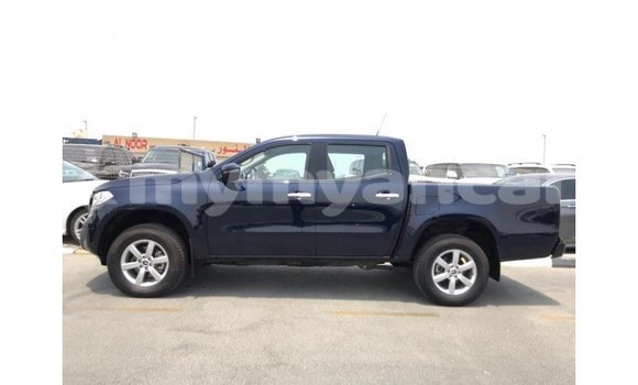 သွင်းကုန် Mercedes-Benz 250 Blue ကား Import - Dubai Ayeyarwady သွင်းကုန် Mercedes-Benz 250 Blue ကား Import - Dubai Ayeyarwady